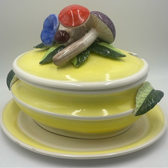 3pc Farmhouse Country Casual Oval Platter Mushroom Lid Soup Tureen Leaf Handles